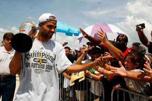 资讯聚合维 资讯聚合维